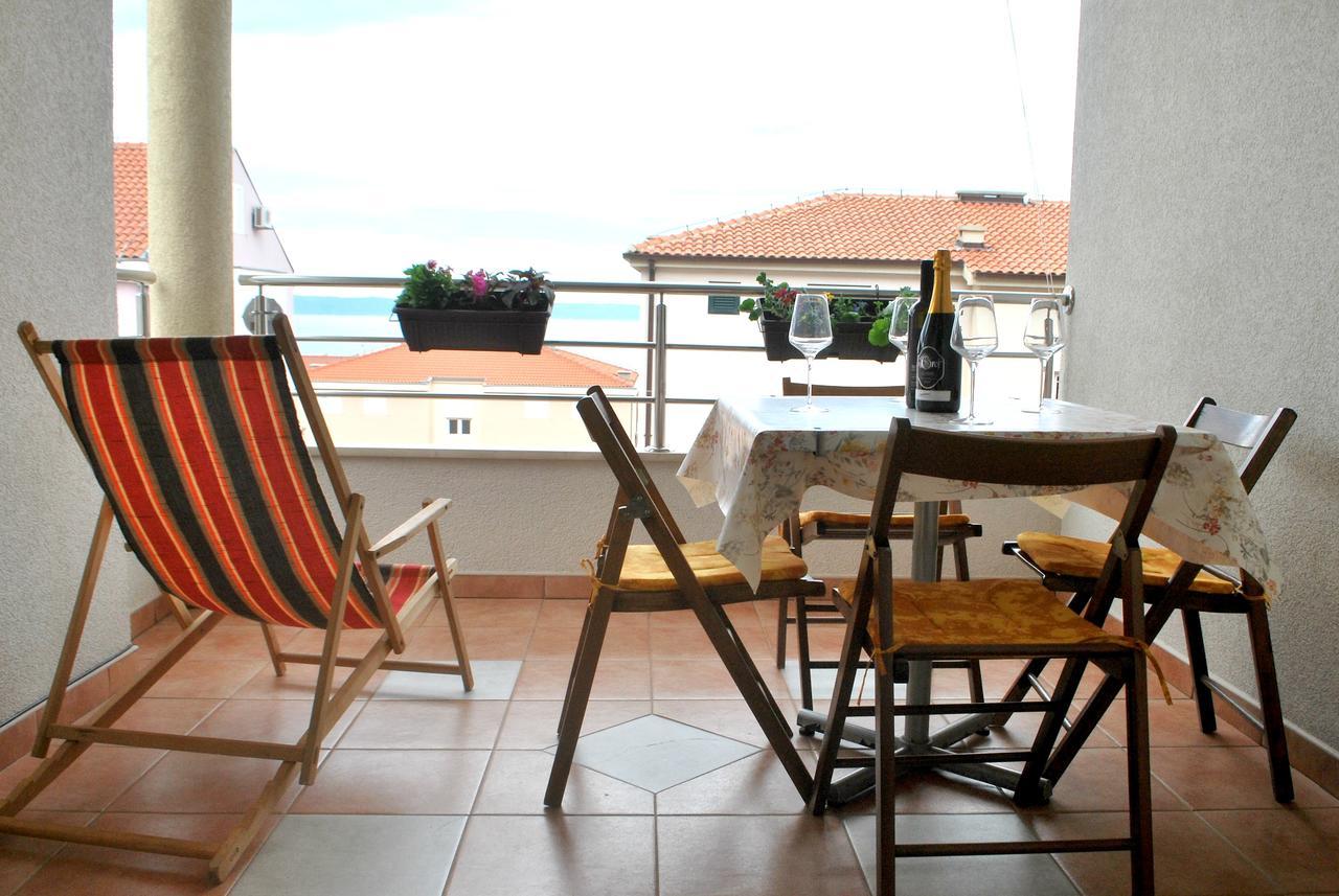 Apartment Dalmatia Makarska Exteriör bild