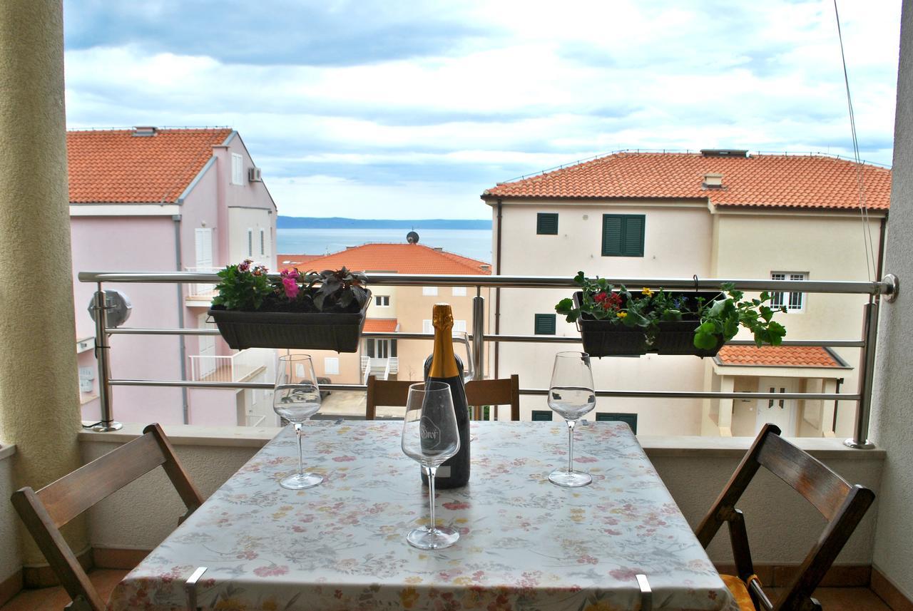 Apartment Dalmatia Makarska Exteriör bild