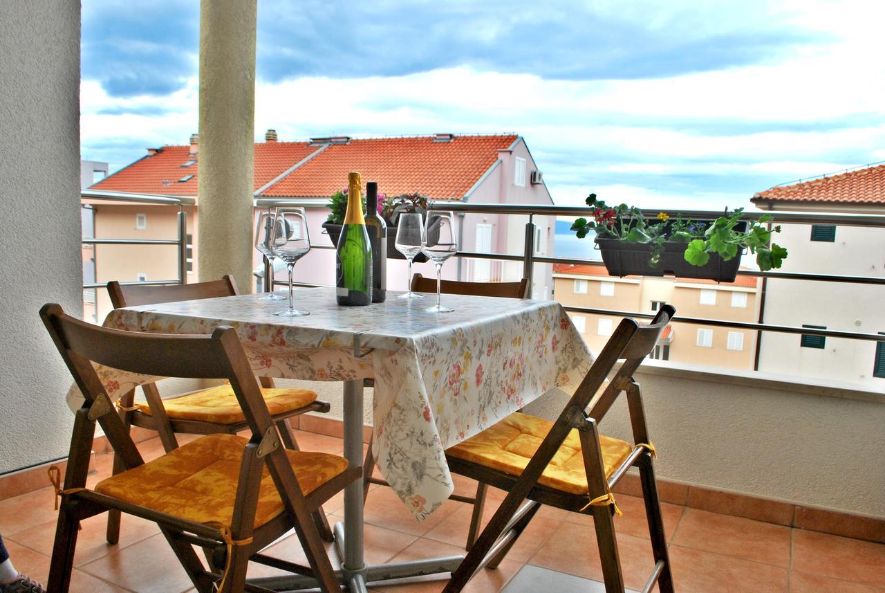 Apartment Dalmatia Makarska Exteriör bild