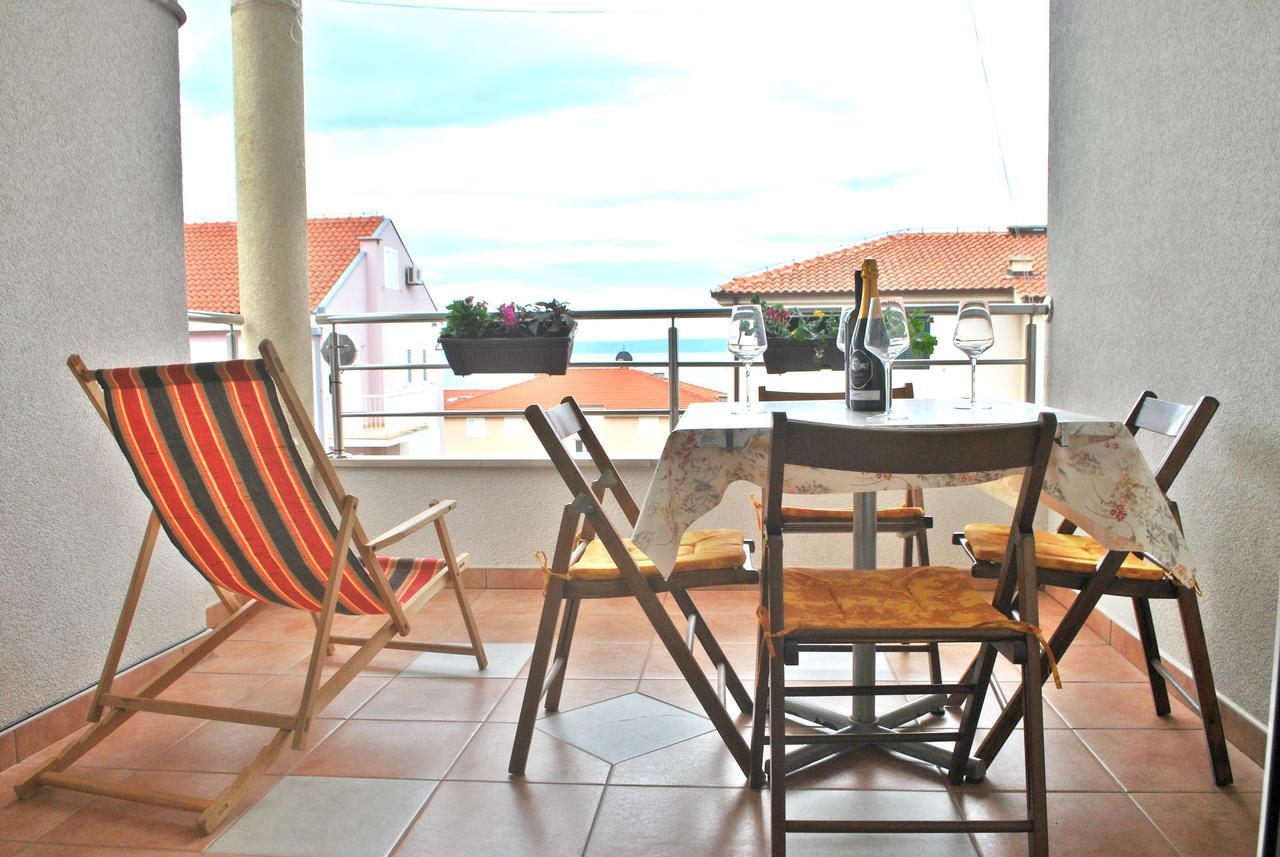 Apartment Dalmatia Makarska Exteriör bild