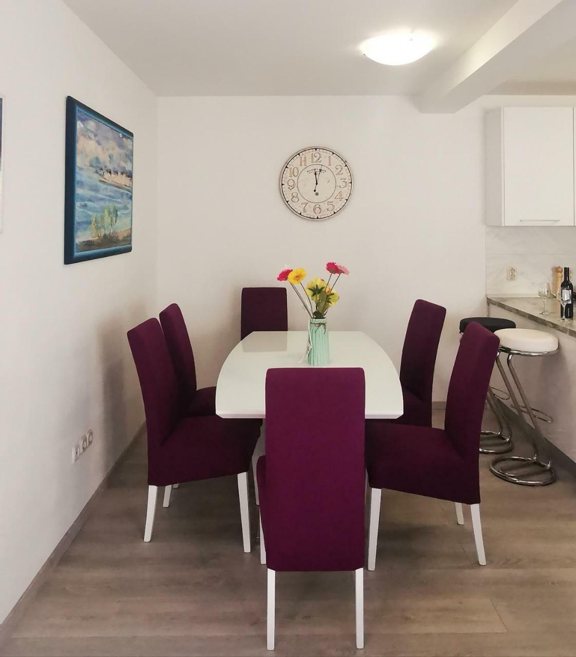 Apartment Dalmatia Makarska Exteriör bild